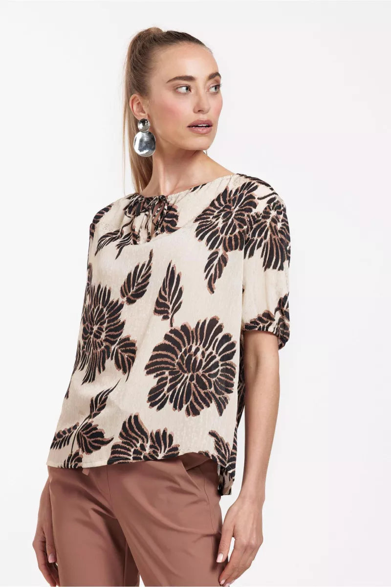 STUDIO ANNELOES Maite flower crepe top