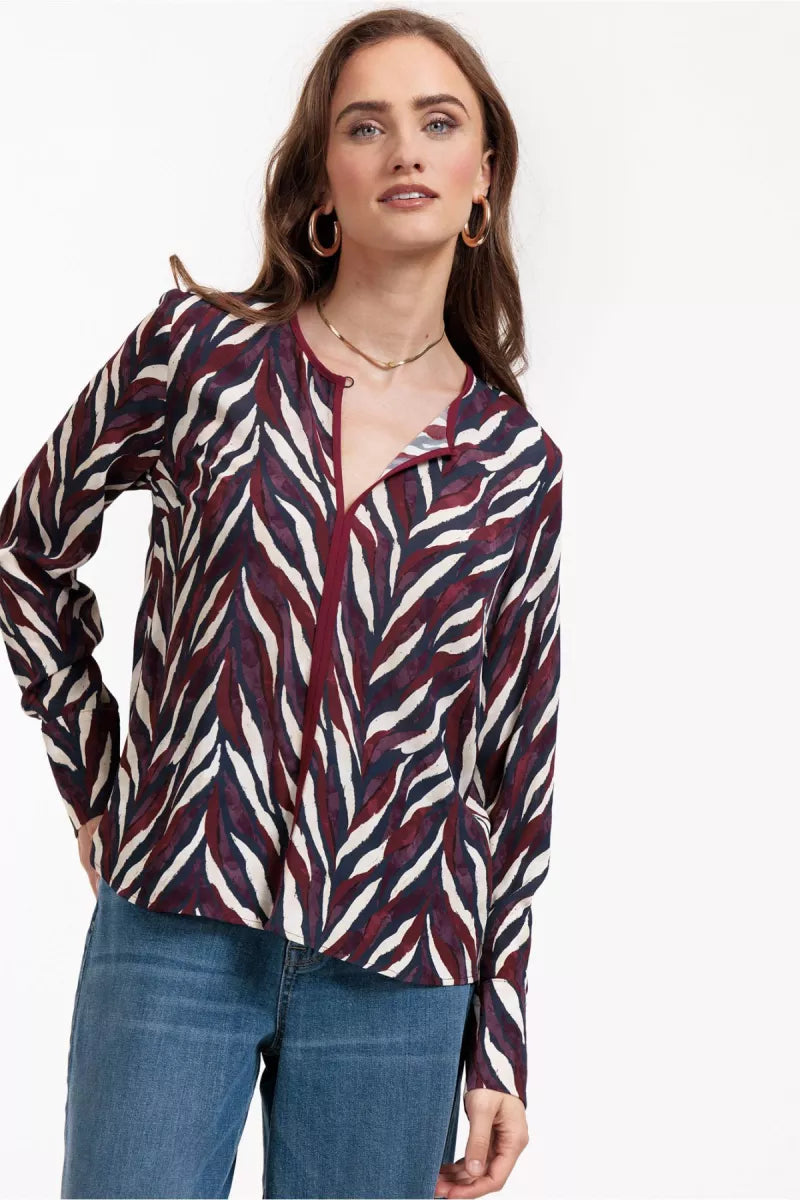 STUDIO ANNELOES Veerle Leaves crepe blouse