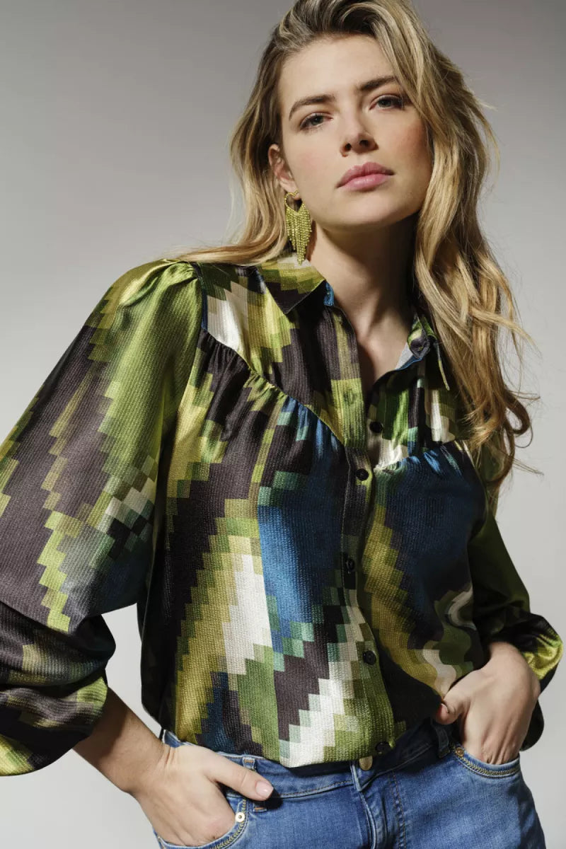 TRAMONTANA Blouse Pixeled Forest